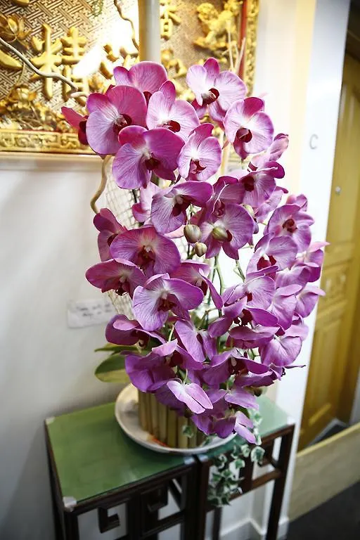 Legend Guest House Hong Kong China