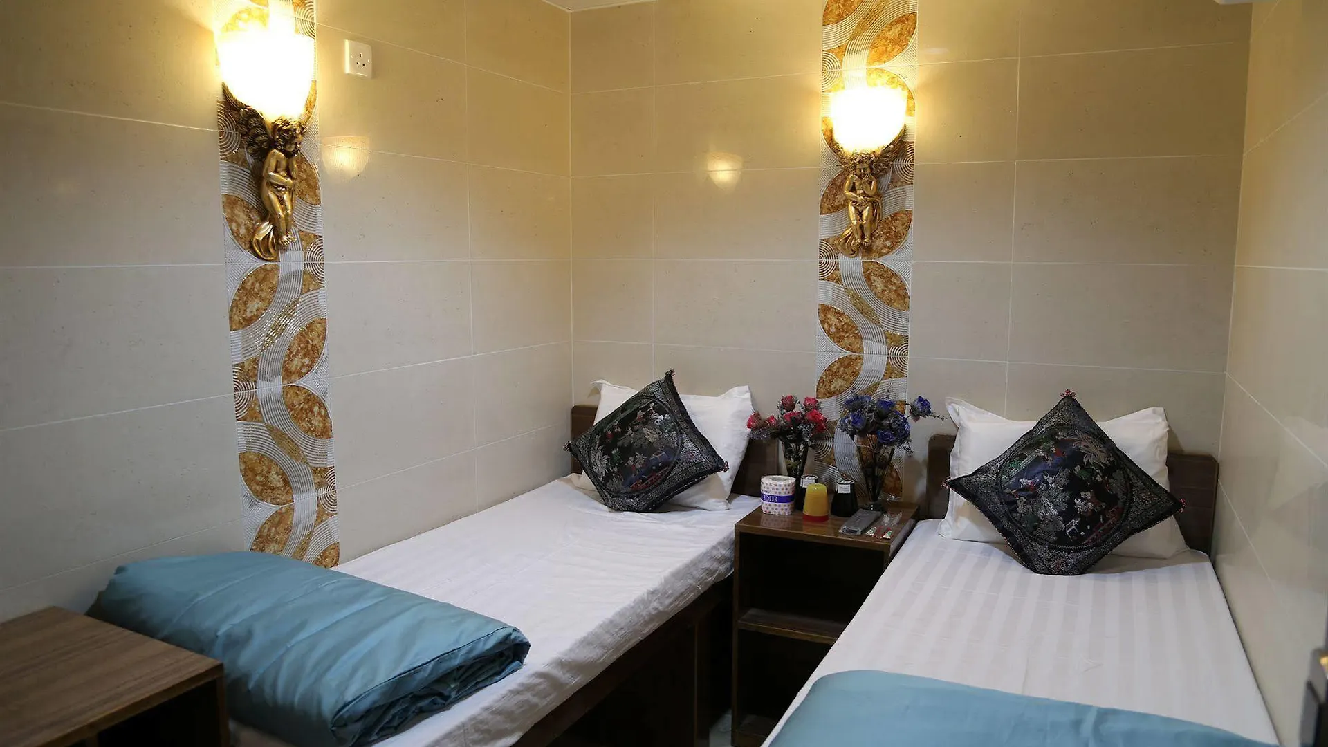 Legend Guest House Hong Kong